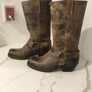 Women's Frye Boots Size 8